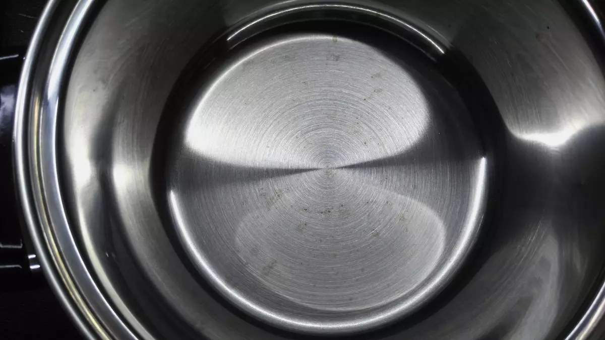 PANER & BOCH PANS: Katrangan saka set steel stainless steel lan sausepans liyane kanthi tutup lan tanpa, review 10766_13