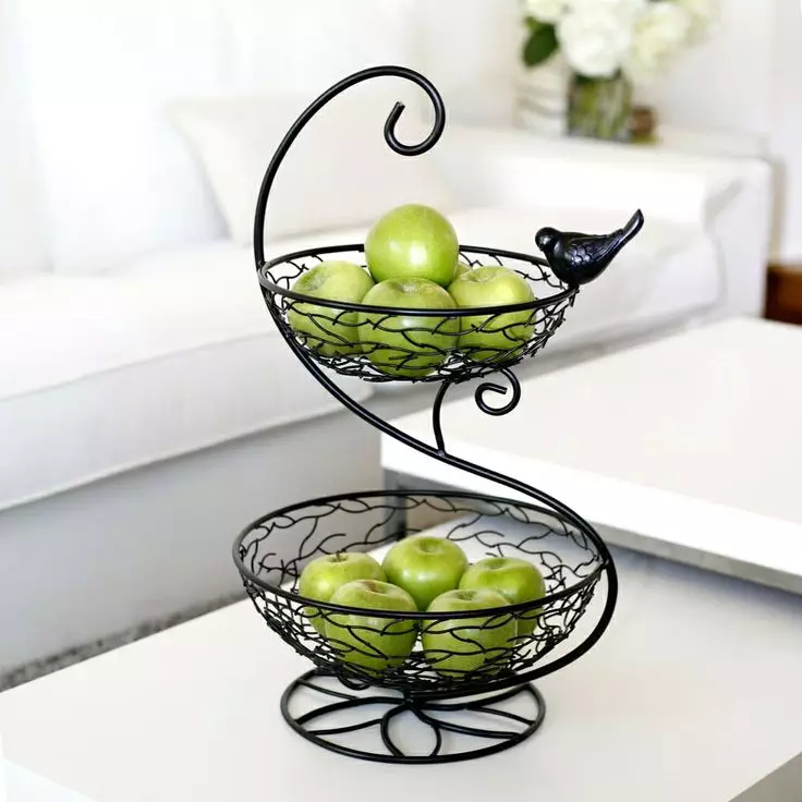 Fructica: 3-tier shelf en metalen vases foar fruchten, kristyske tafelrjochting op 'e skonk en oare opsjes 10777_10
