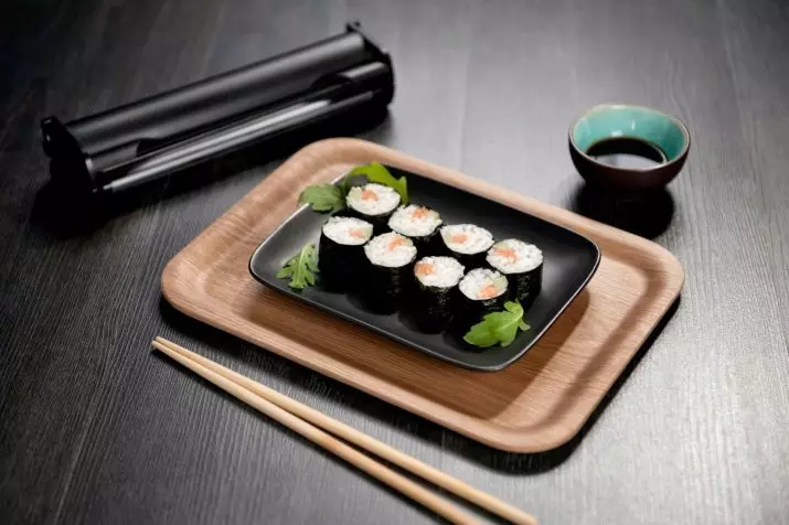 Servies voor sushi: een reeks platen voor broodjes, kenmerken van Japanse gerechten. Welke objecten zijn nodig om voor 4 personen te voeden? 10827_23