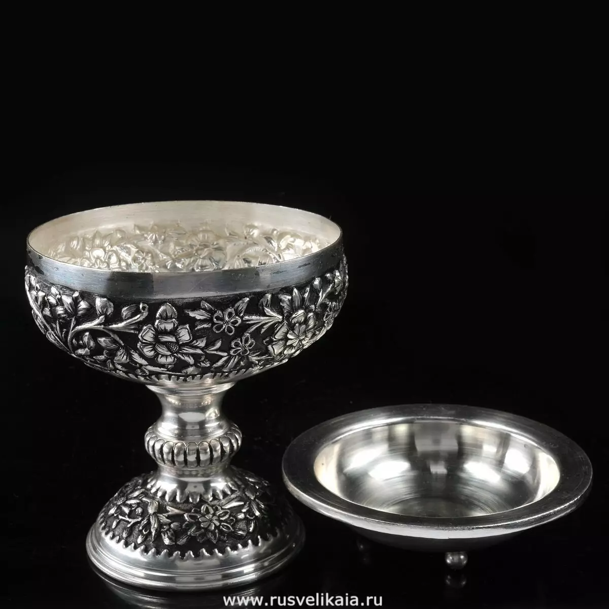 Ichornan (41 fotoj): Silverware, ornamita per Fino, kristalaj modeloj kun kulero kaj kovrilo, Fisher kaj 