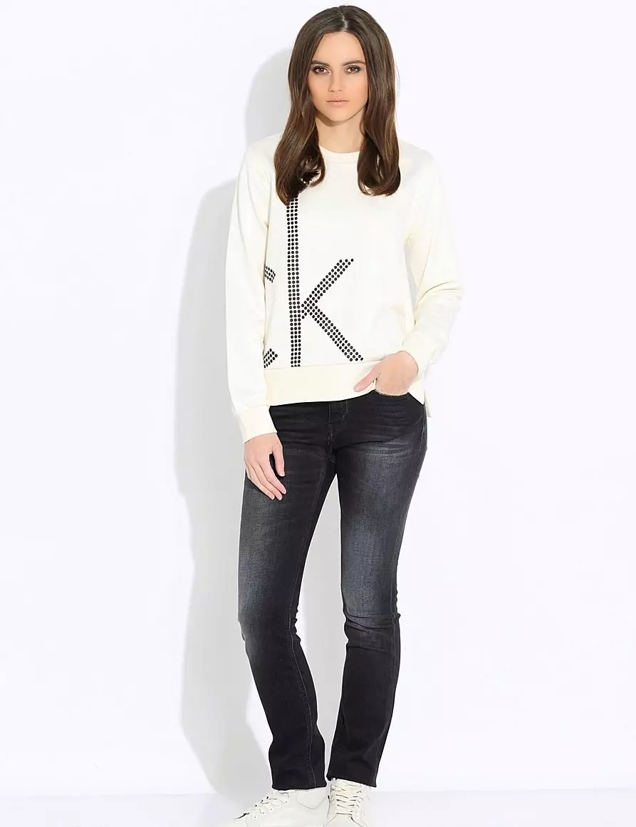 Kelvin Klein jeans (49 פאָטאָס): ווייַבלעך מאָדעלס קאַלווין קליין, דימענשאַנאַל מעש און באריכטן 1085_17