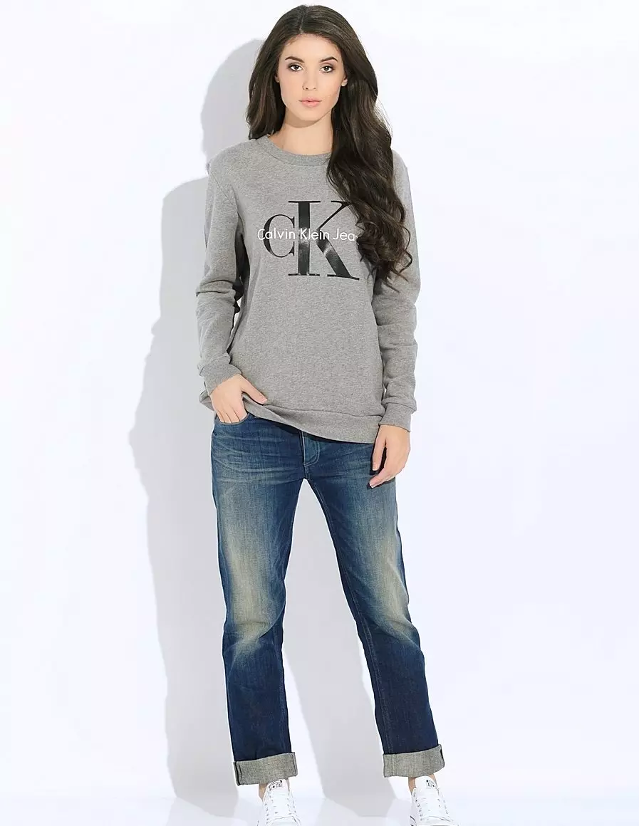 Kelvin Klein jeans (49 פאָטאָס): ווייַבלעך מאָדעלס קאַלווין קליין, דימענשאַנאַל מעש און באריכטן 1085_46