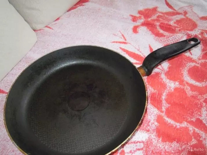 Frying pan pan: woking soya kwandon da ba stick stating da sauran models, sake nazarin abokin ciniki 10869_8