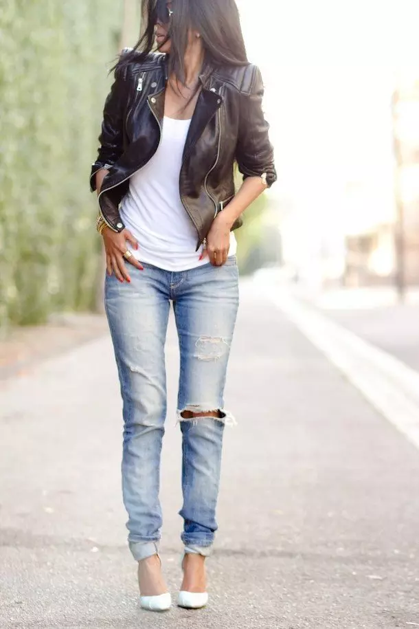 Jeans Lurus Wanita (45 Foto): Dengan mana dan bagaimana untuk memakai, panjang apa yang harus menjadi model langsung dari pinggul 1086_17
