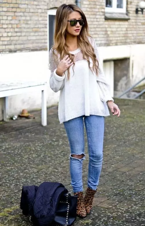 Jeans Lurus Wanita (45 Foto): Dengan mana dan bagaimana untuk memakai, panjang apa yang harus menjadi model langsung dari pinggul 1086_35