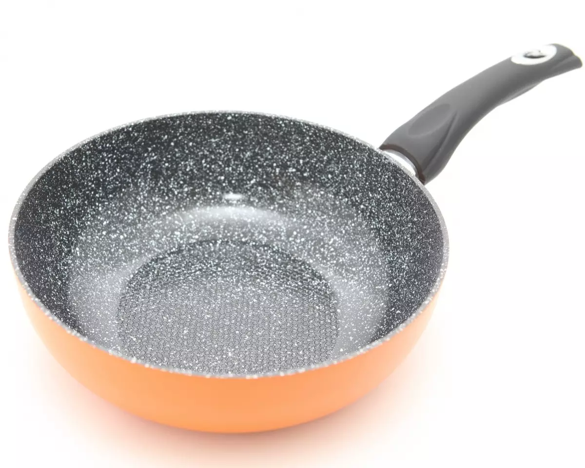 FISSMAN FRYING PAN: Beskrivelse af en grillet grill, støbejern stegepande og andre modeller. Anmeldelser 10876_5