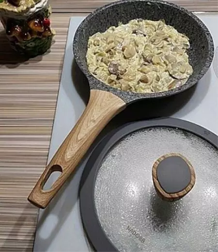 Nadoba Frying sufuria: Pan Pancake Pan na Pan Grill, Mineraria, Vilma mfululizo na wengine. Mapitio ya Wateja 10891_10