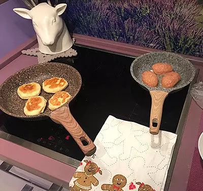 Nadoba Frying sufuria: Pan Pancake Pan na Pan Grill, Mineraria, Vilma mfululizo na wengine. Mapitio ya Wateja 10891_4