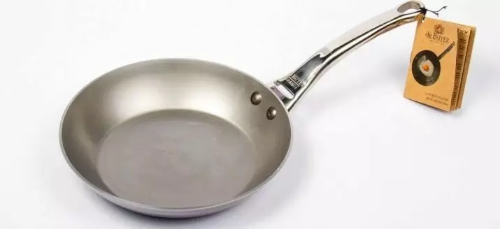 Titanium-Coated Frying Pan: Pluses ແລະ mincanta minuses. ວິທີການເລືອກຮູບແບບທີ່ດີ? ການທົບທວນຄືນ 10928_22