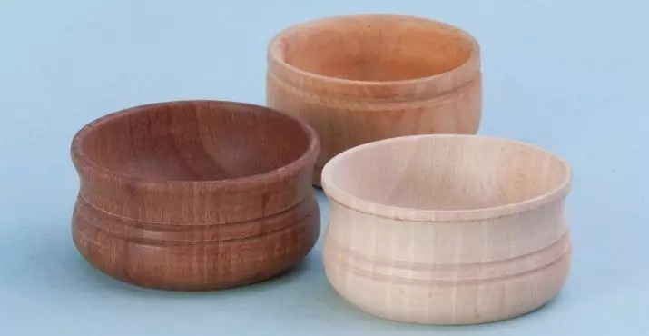 Salonka (21 foto): Apa itu? Solllers kayu dengan tutup garam dan perak, Solllers keramik dengan sendok dan hidangan lainnya 10946_14