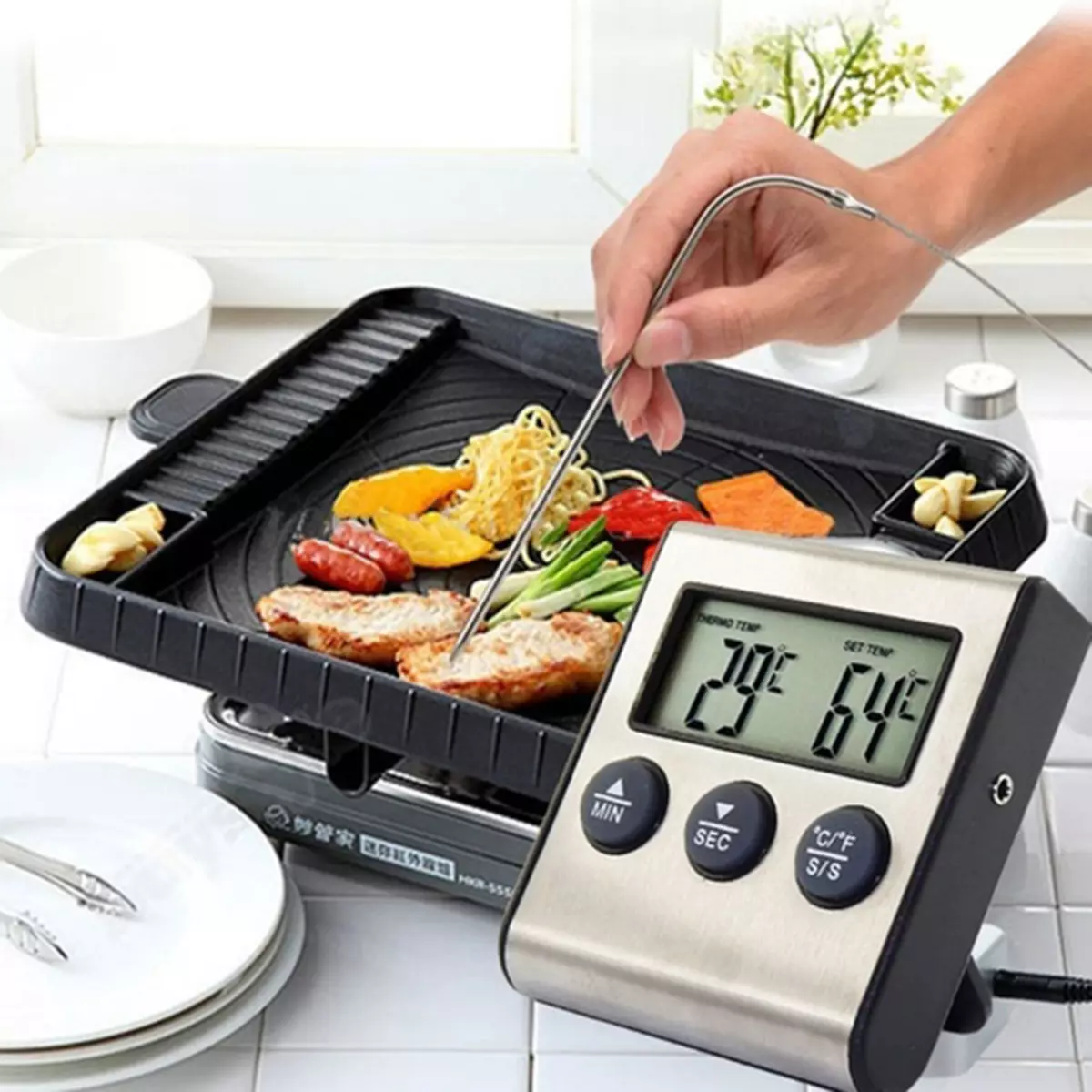 Fleischthermometer: So verwenden Sie drahtlose Geräte und mit einer Remote-Nadel? Wie erstellt man die Bereitschaftstemperatur auf dem Tisch? 10974_8