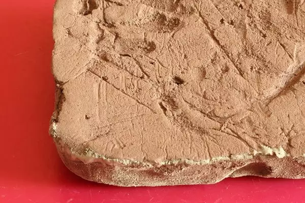 Пякарскі камень: шамотного камяні «Гурман» для выпечкі піцы і хлеба ў духоўцы, апісанне іншых мадэляў 10994_17