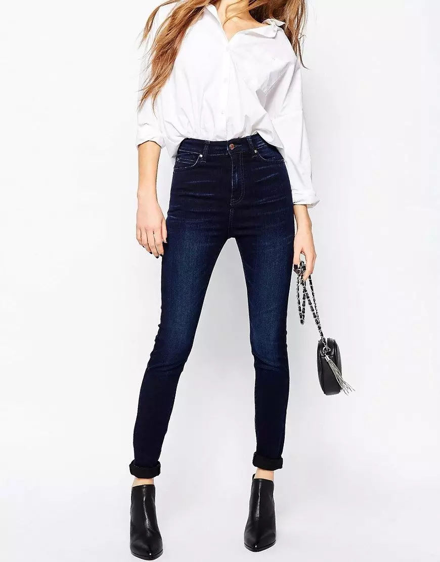 Jeans Skinny (75 ຮູບ): ມັນແມ່ນຫຍັງ, ແບບຂອງແມ່ຍິງ, ມີສິ່ງທີ່ໃສ່ເກີບ, ເກີບ, ສິ່ງທີ່ມີຄວາມແຕກຕ່າງຈາກຜິວຫນັງຈາກກະທັດຮັດ 1100_20