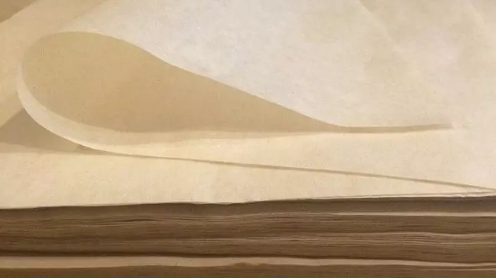 กระดาษอบ: กระดาษ parchment สำหรับการอบและซิลิโคน วิธีการเปลี่ยนในเตาอบ? วิธีการใช้งาน 11011_6