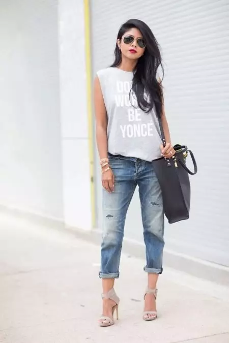 Summersmụ nwanyị Jeans nke Suans (foto 50): Ihe ị ga-eyi jeans na ọkọchị 2021, ụdị 1102_44