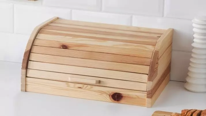 Drewniane łóżka chlebowe (27 zdjęć): pieczywo od Berestov, cedr i inne drzewa. Opis rzeźbionych modeli. Porównanie z metalowymi i innymi chlebami 11048_23