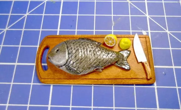 Boards de peixe: Como escolher uma placa de limpeza de peixe com uma pinça? 11049_2