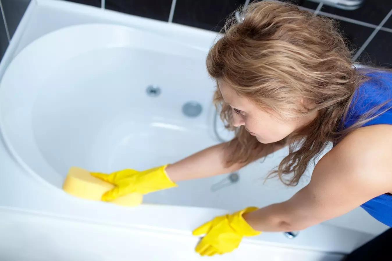 Sredstva za čišćenje: Najbolji deterdženti za apartmane i kuće, moderno dezinfekciju obiteljske perilice rublja, Exservations i Univerzal 11066_4