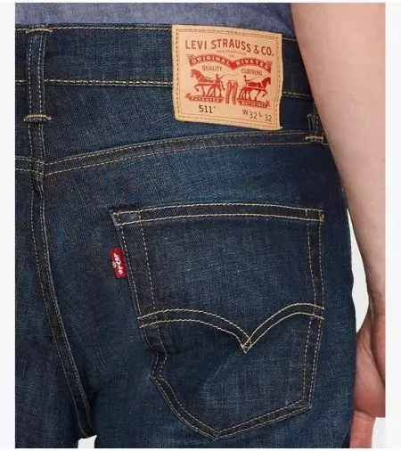 Lewis jeans (87 foto's): Frouljusmodellen, hoe kin ik de falske levis ûnderskiede, hoefolle binne yn 'e FS 1106_59