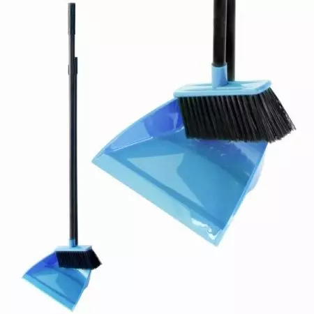 جھاڑو اور سکوپ (25 فوٹو): برش ایک طویل ہینڈل اور فرش سے ردی کی صفائی کے لئے ایک طویل ہینڈل اور دیگر کی صفائی کے لئے ایک سکپ کے ساتھ سیٹ کرتا ہے 11073_2