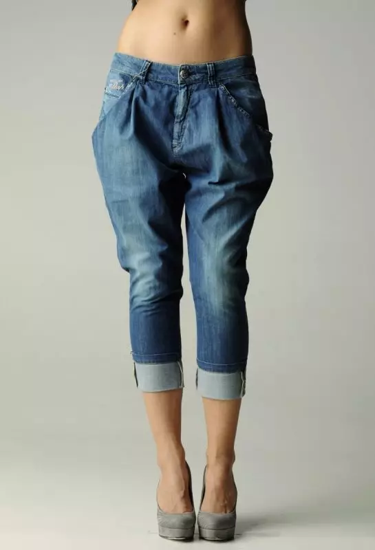 pantalons texans de plàtan (57 fotos): Models de les dones, de manera que a l'desgast 1109_13