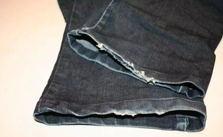 jeans silinən aradan qaldırılması üçün necə: ayaqları və digər yerlərdə arasında 1110_7