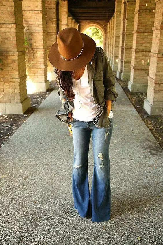Jeans avec des trous: 120 photos de jeans qui fuient les femmes, qui portent 1111_35