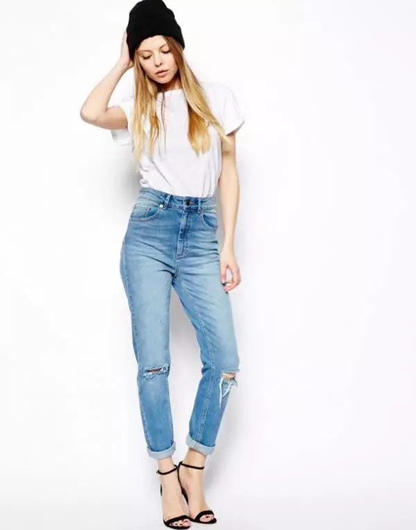 Jeans cu găuri: 120 de fotografii de blugi de sex feminin, cu care purtarea 1111_42