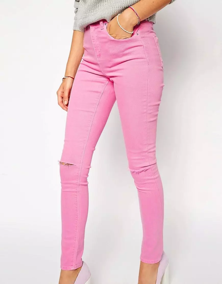 Zuloak dituzten jeans: 120 emakumezko ihes jeans, eta horiekin jantzita 1111_54