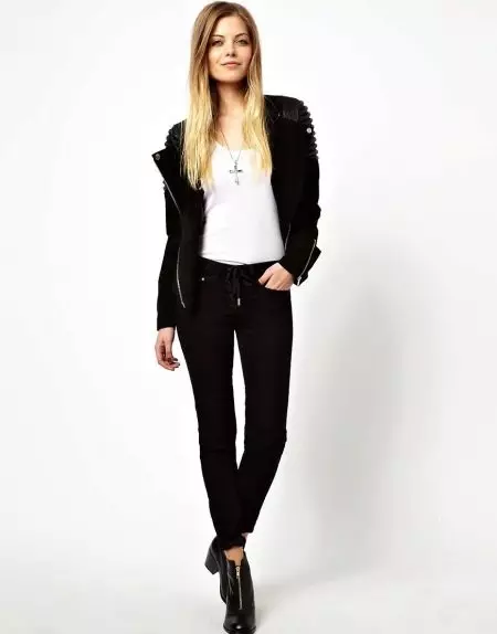 Jeans hitam: Apa yang harus dipakai, model yang menyempit dan ketat 1118_59