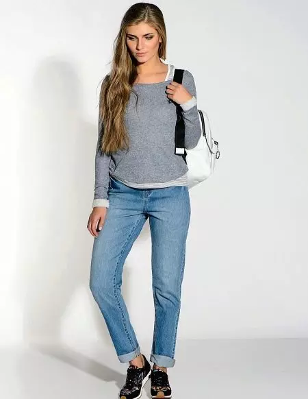 Klassike rjochte froulike jeans mei hege lâning (59 foto's): Wat te dragen 1120_18
