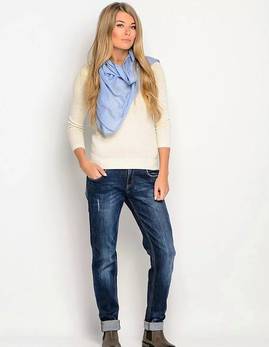 Klassike rjochte froulike jeans mei hege lâning (59 foto's): Wat te dragen 1120_39