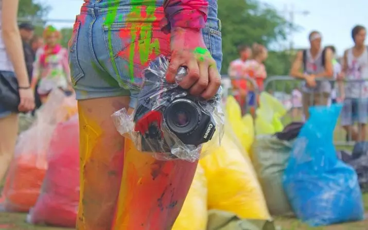 Wie kann man Farbe von der Kleidung waschen? 40 Fotos Was zu Hause zu Hause Aquarell und Acrylfarbstoffe, wie man den Fleck aus der Ölzusammensetzung oder von Guashi entfernt 11286_9