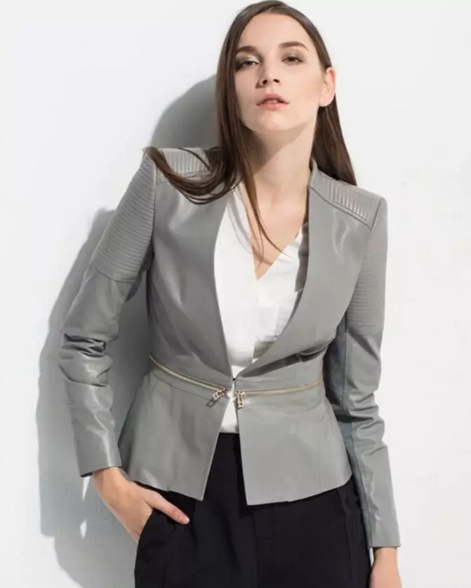 चमड़ा महिला जैकेट (45 फोटो): चमड़े की आस्तीन के साथ क्या पहनना है 1143_11