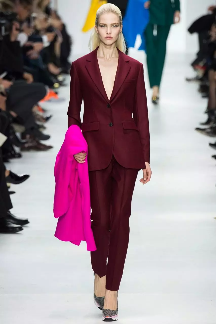 Burgundy Jacket (34 photos): Seo u lokelang ho se apara 1151_16