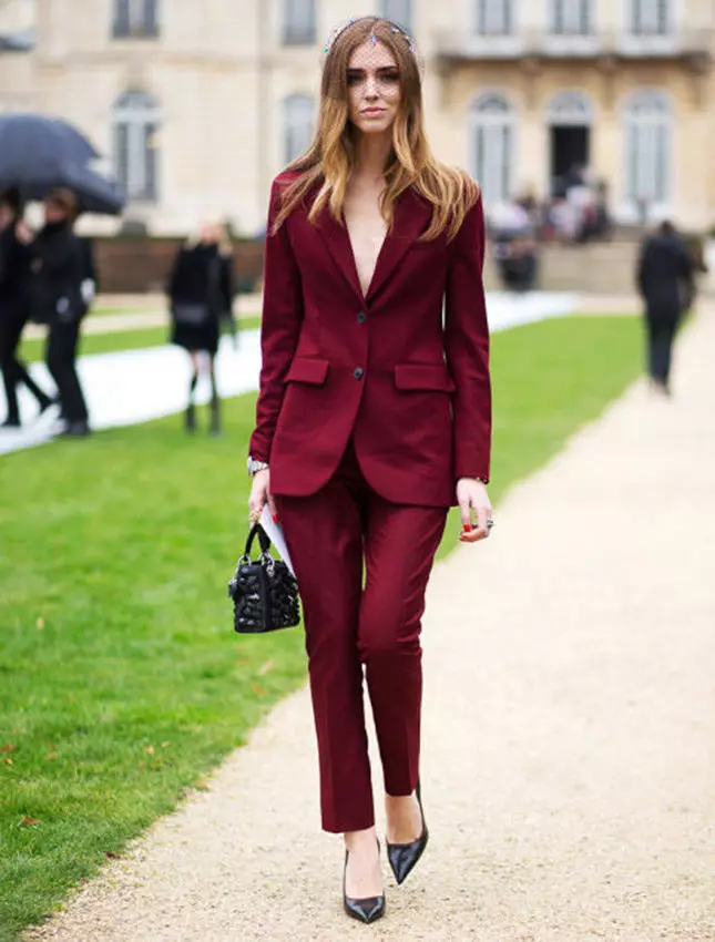 Burgundy Jacket (34 photos): Seo u lokelang ho se apara 1151_8