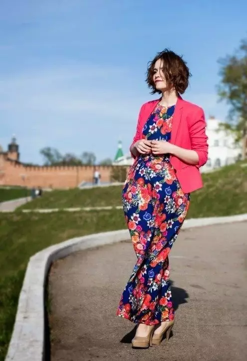 แจ็คเก็ตสีชมพู (70 ภาพ): สิ่งที่สวมใส่และรวมผู้หญิงสีชมพูอ่อนโยน 1163_59