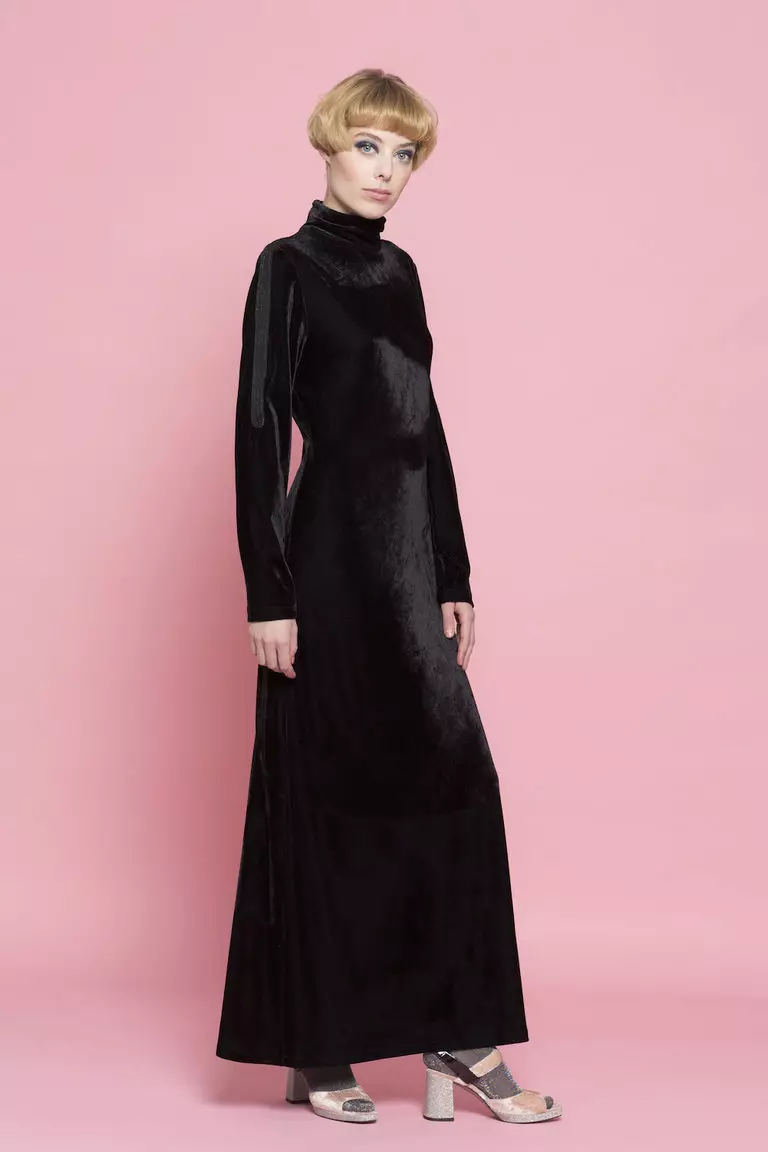 שמלה מ Velor שחור