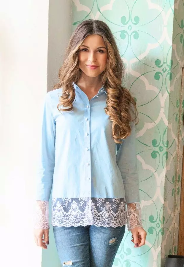 Dames Blue Shirt (112 foto's): Wat te dragen en blauw shirt combineren, lichtblauw, polka dot, modieuze afbeeldingen 1217_39