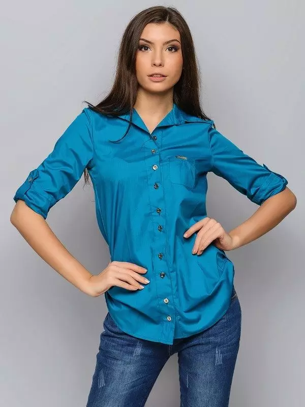 Chemise bleue pour femmes (112 photos): quoi porter et combiner une chemise bleue, bleu clair, pois, images à la mode 1217_48