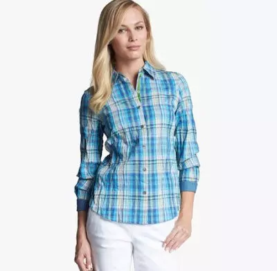 Chemise bleue pour femmes (112 photos): quoi porter et combiner une chemise bleue, bleu clair, pois, images à la mode 1217_56