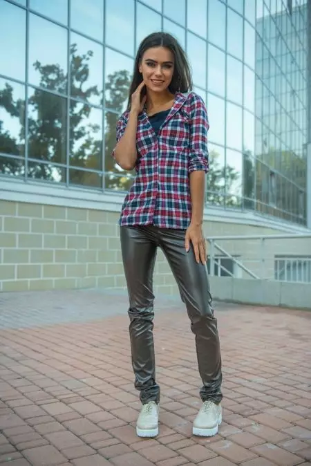 Alteração de uma camisa masculina na fêmea (52 fotos): a classe master como uma camisa masculina faz fêmea com suas próprias mãos 1223_18