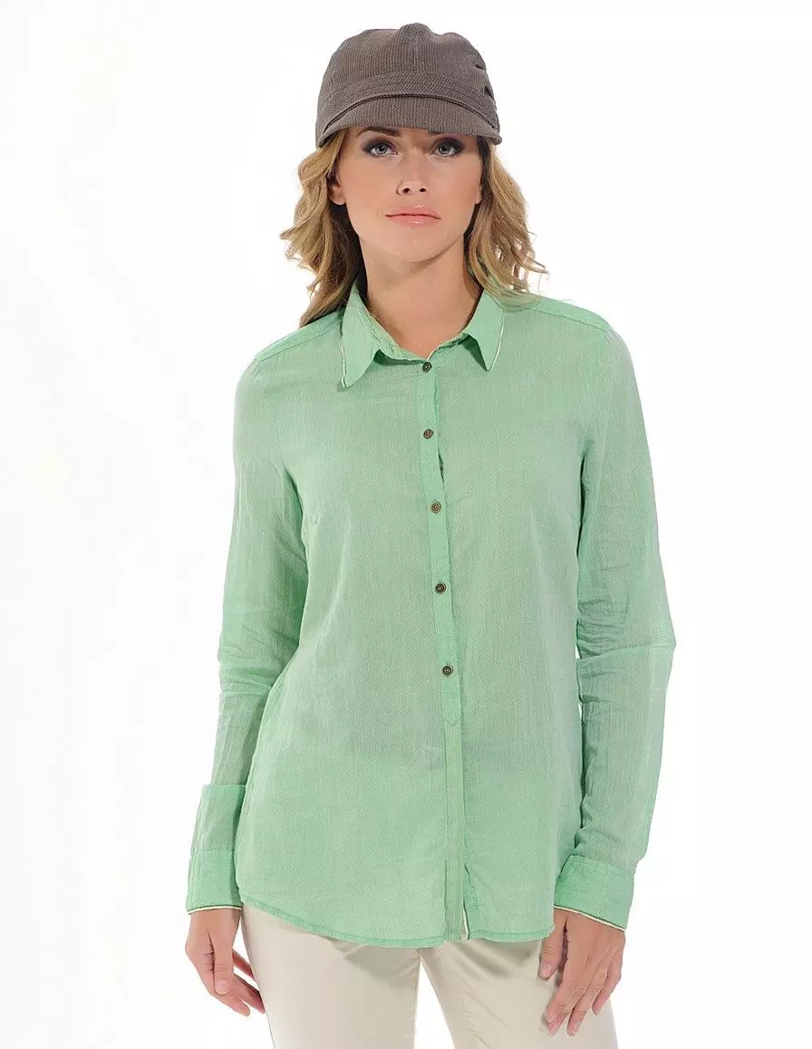 Camisas verdes (51 fotos): que está a levar, os modelos verdes verdes e verdes escuros 1232_16
