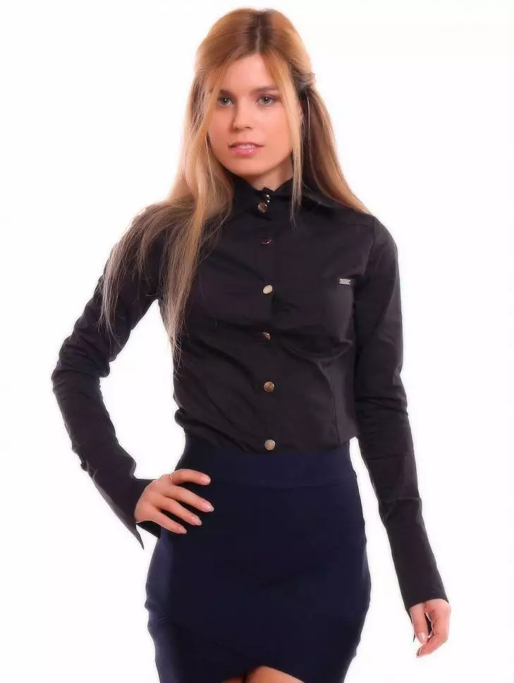 黑色衬衫（55张照片）：穿女人衬衫，无袖，丝绸和雪纺，时尚弓 1237_6