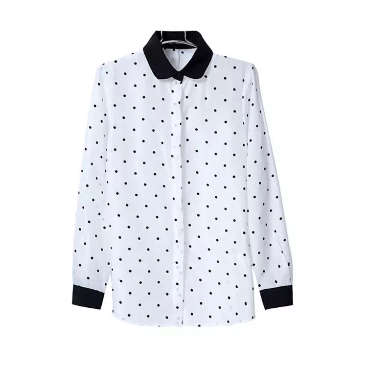 White Shirt (79 foto's): Damesmode, als een vlinder met een wit vrouwelijk shirt, modellen met een kraag en zonder, met wat draagt 1246_52