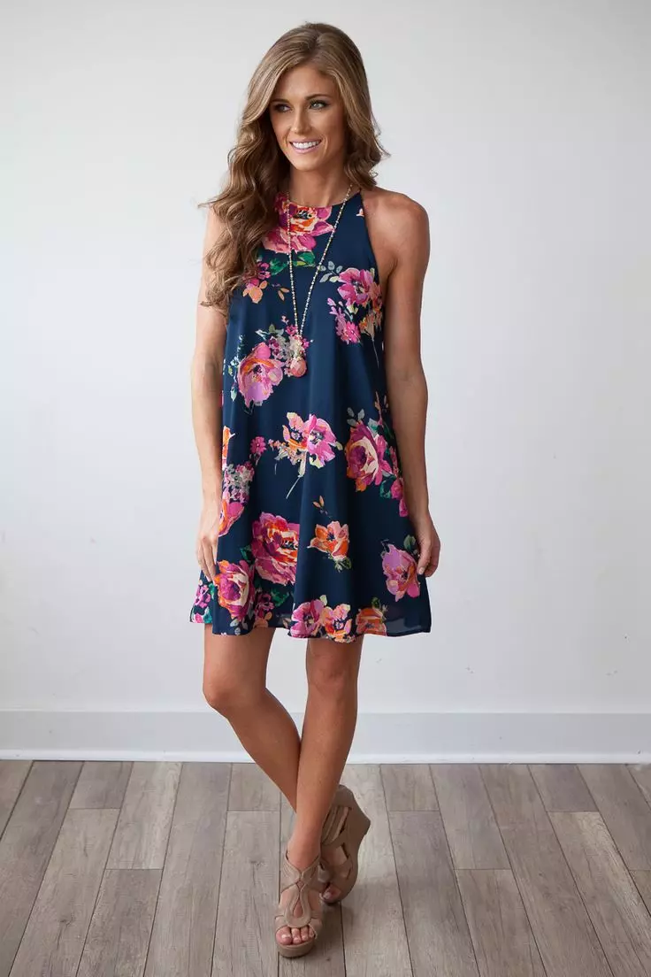 Naisten neulotut sundresses (104 kuvaa) 1254_4