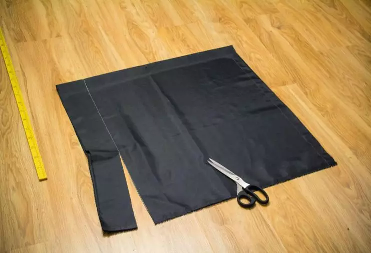 Faldas con pliegues bantle (37 fotos): Qué usar, cómo coser, patrones y clase magistral 1298_32