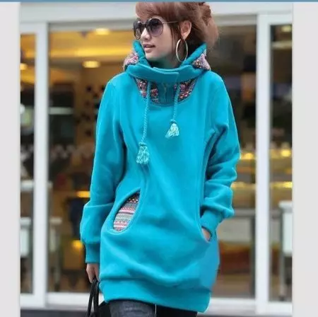 Суичър (160 снимки): Дамски пуловер-суичъри, от Adidas, Nike, Navi, суичър рокля, сноуборд, с кожа, с лого, сива врана, от Reebok 1310_120