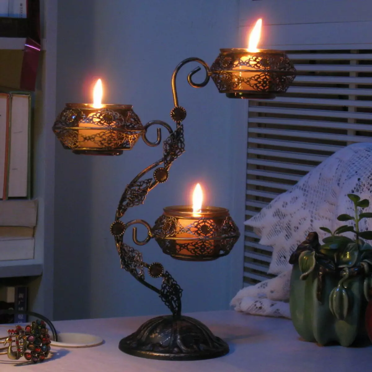 شمعدان فلزی: شمعدان سیاه و سفید فلزی و طلا، یک شمع و 5 شمع، به شکل گوزن و دیگر شمعدان های تزئینی آهن 13157_5