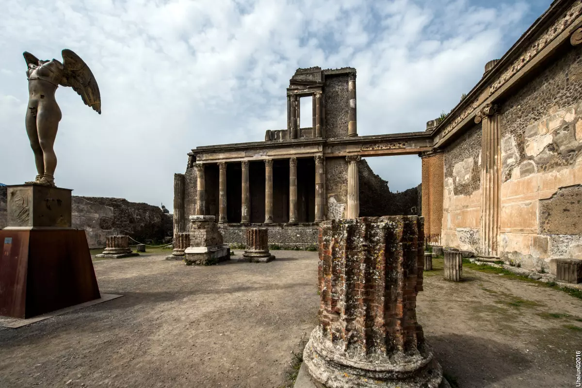 Egipatski MAU (87 fotografija): Opis pasmine, karakteristike prirode mačaka. Karakteristike dimnih mačića i drugih mačaka u boji 13166_15